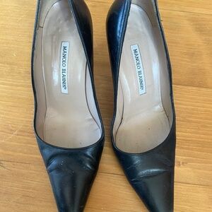 Vintage Manolo Blahnik Black Heels